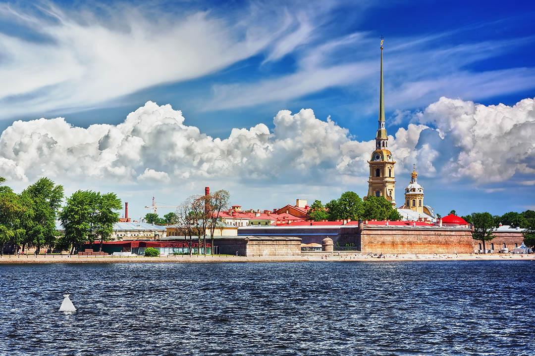Peterburi jõe panoraam